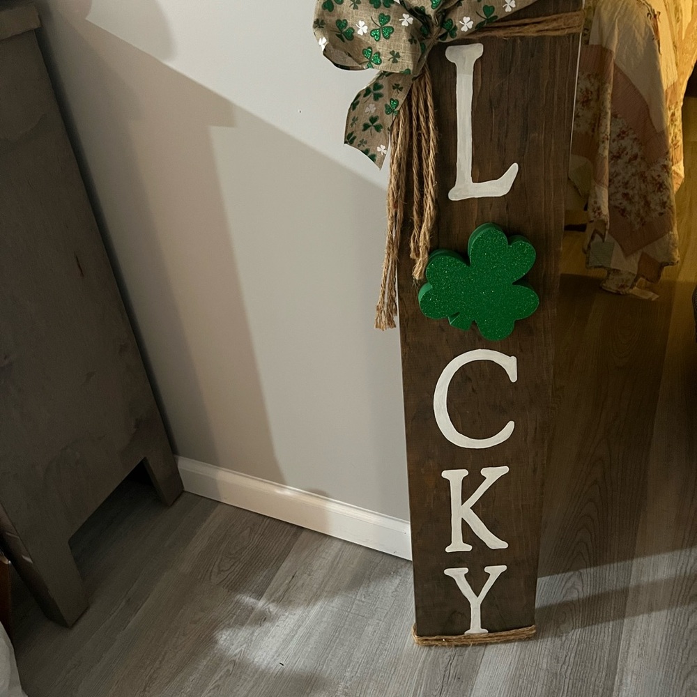 Rustic Lucky Sign with Green Shamrock
